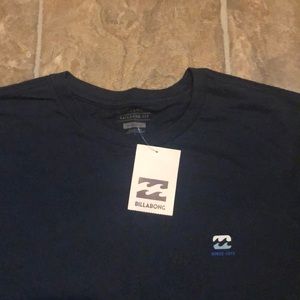 Brand new men’s Billabong size M tee!